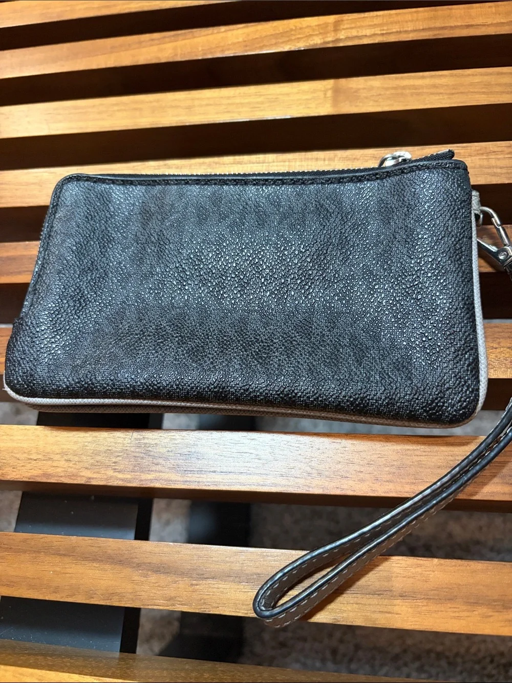 Michael Kors Wristlet Wallet